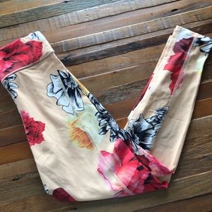Athletic leggings